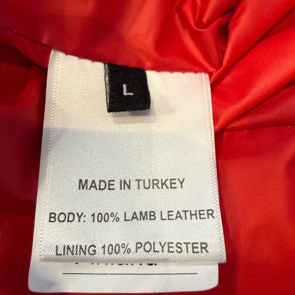 Wow!🖤❤️ - Picture 9 of 13